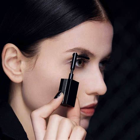 givenchy noir interdit mascara avis|givenchy l'interdit mascara.